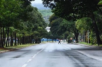 IMF thông báo rút khỏi Brazil sau loạt chỉ trích gay gắt