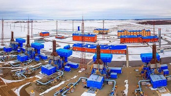 Gazprom cắt giảm nguồn cung khí đốt sang châu Âu khiến giá cả tăng vọt
