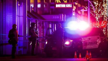 Một đối tượng xả súng tại nhiều địa điểm ở Colorado, 4 người thiệt mạng