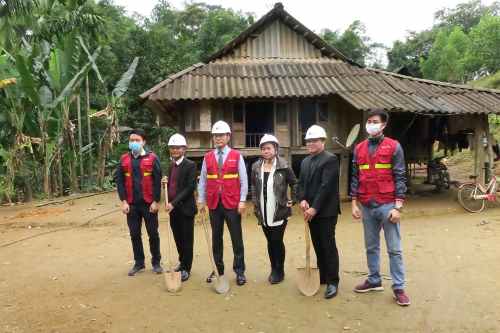 Habitat for Humanity hỗ trợ 1.200 người dân tộc Mường ở Lạc Sơn (Hoà Bình) cải thiện nhà ở, vệ sinh nước sạch