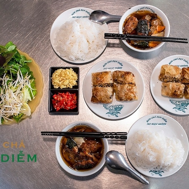 Bún chả - món ăn gây thương nhớ vị quê nhà