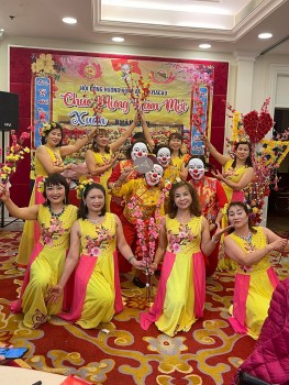 Hội đồng hương Việt Nam tại Macau (Trung Quốc) gặp mặt đầu Xuân Nhâm Dần