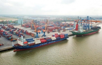 Các cảng biển vẫn hoạt động xuyên Tết Nguyên đán Quý Mão 2023