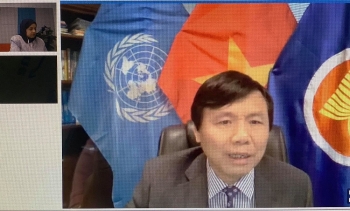 Chính phủ Việt Nam luôn coi con người là động lực phát triển đất nước Chính phủ Việt Nam luôn coi con người là động lực phát triển đất nước