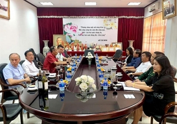 Người Việt tại Lào: sẽ tổ chức nhiều hoạt động thiết thực cho cộng đồng và hướng về Tổ quốc Người Việt tại Lào: sẽ tổ chức nhiều hoạt động thiết thực cho cộng đồng và hướng về Tổ quốc
