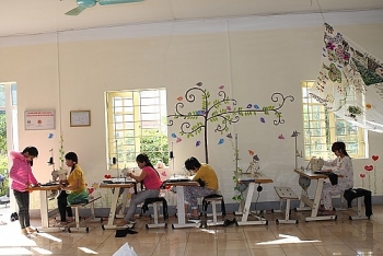Hà Nội ban hành kế hoạch giúp đỡ, hỗ trợ nạn nhân bị mua bán trở về hòa nhập cộng đồng Hà Nội ban hành kế hoạch giúp đỡ, hỗ trợ nạn nhân bị mua bán trở về hòa nhập cộng đồng