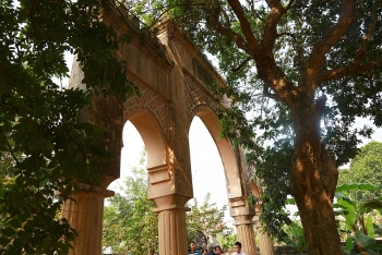 cong ma roc tai ba vi bieu tuong cua tinh nguoi tinh huu nghi giua hai dan toc
