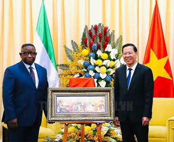 Sierra Leone muốn hợp tác với TP Hồ Chí Minh về ứng dụng công nghệ cao trong nông nghiệp