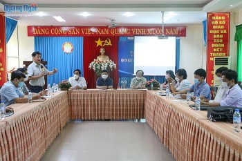 332 học sinh và 18 sinh viên Quảng Ngãi nhận học bổng SEEDS năm học 2021-2022