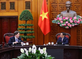 Đại sứ Hoa Kỳ Marc E.Knapper đánh giá cao sự phát triển mạnh mẽ của Việt Nam Đại sứ Hoa Kỳ Marc E.Knapper đánh giá cao sự phát triển mạnh mẽ của Việt Nam