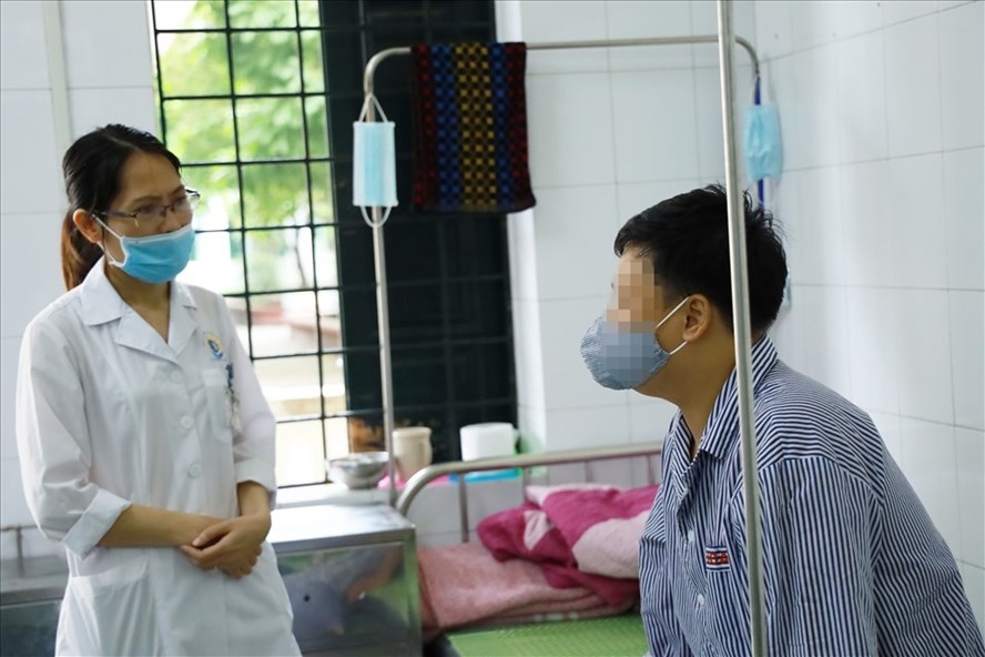 Cần tăng cường cơ sở vật chất và quan tâm, chăm sóc người bệnh tâm thần tại Việt Nam