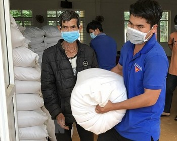 Người dân Tuyên Quang, Quảng Trị được Chính phủ hỗ trợ gạo trong thời gian giáp hạt Người dân Tuyên Quang, Quảng Trị được Chính phủ hỗ trợ gạo trong thời gian giáp hạt