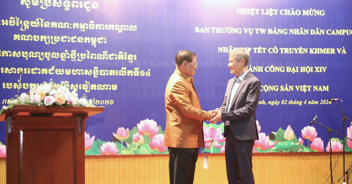 Thúc đẩy quan hệ hữu nghị và hợp tác toàn diện Việt Nam-Campuchia