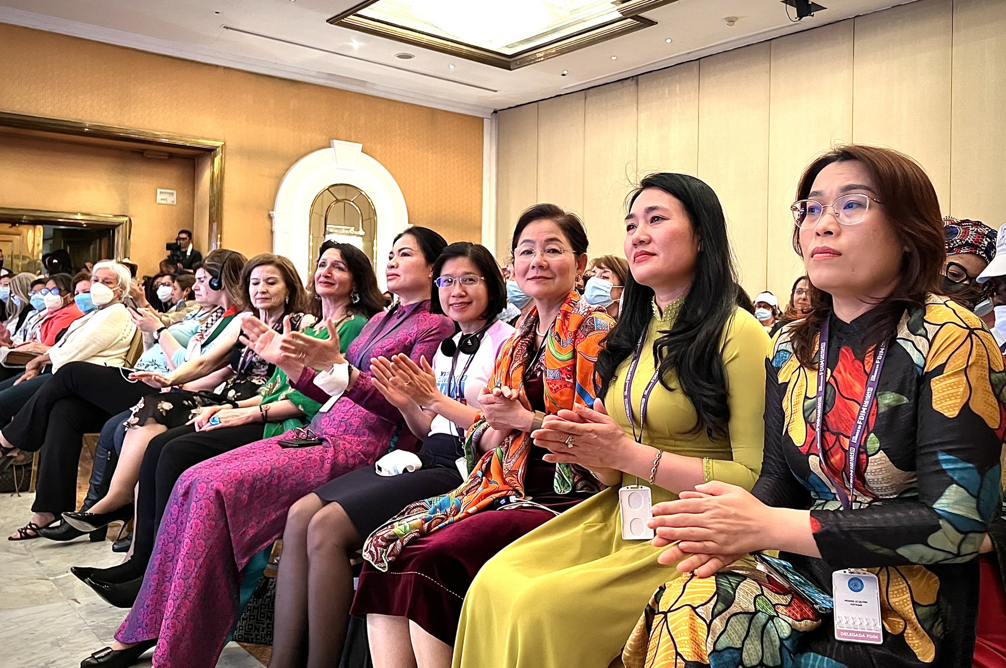Hình ảnh Đoàn Hội LHPN Việt Nam tham dự Đại hội Liên đoàn Phụ nữ Dân chủ Quốc tế và làm việc tại Venezuela - Ảnh 9.