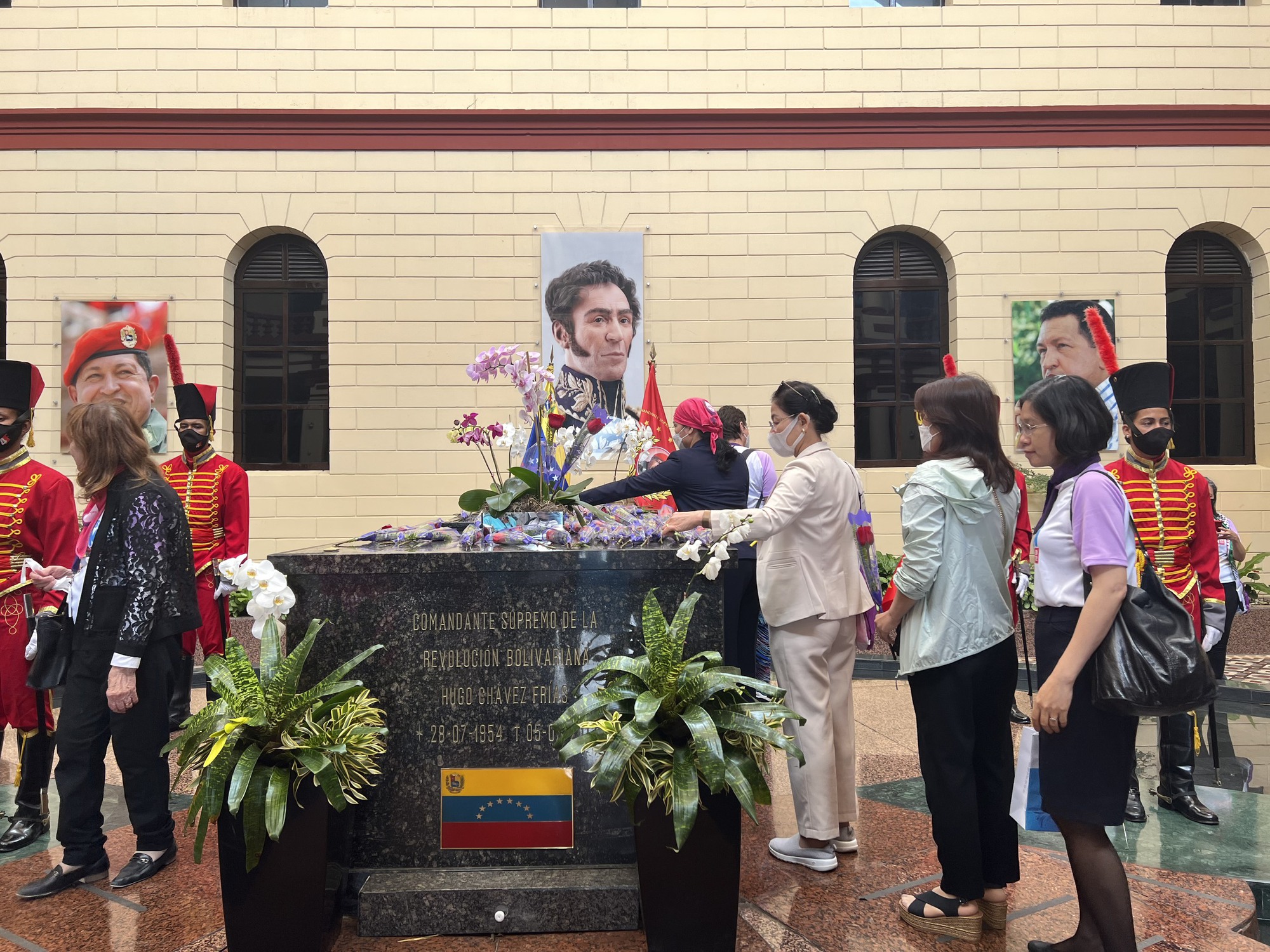 Hình ảnh Đoàn Hội LHPN Việt Nam tham dự Đại hội Liên đoàn Phụ nữ Dân chủ Quốc tế và làm việc tại Venezuela - Ảnh 10.
