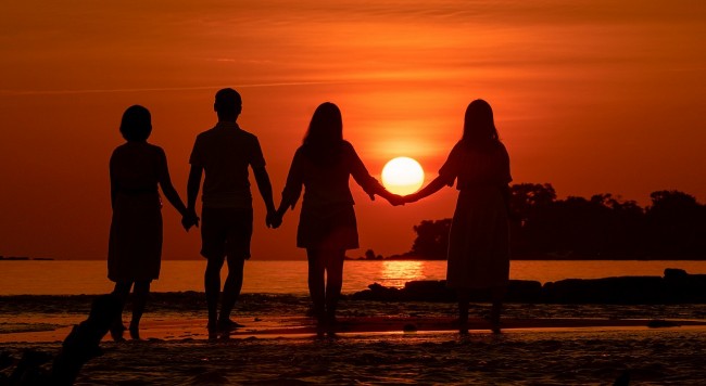 Ngắm cảnh hoàng hôn đẹp đến nao lòng nơi “đảo Ngọc” Phú Quốc