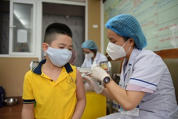 day nhanh tien do tiem vaccine phong covid 19 cho tre tu 5 den duoi 12 tuoi