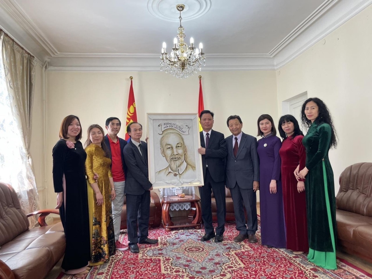 Đại sứ quán Việt Nam tại Mông Cổ kỷ niệm 132 năm Ngày sinh Chủ tịch Hồ Chí Minh