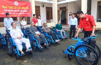 Bình Định: Gần 45.000 người khuyết tật được thăm khám và chăm sóc sức khỏe tại cộng đồng