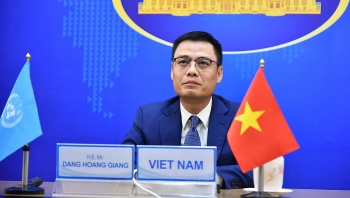 bao ve tre em trong xung dot vu trang luon la mot trong nhung uu tien cua viet nam