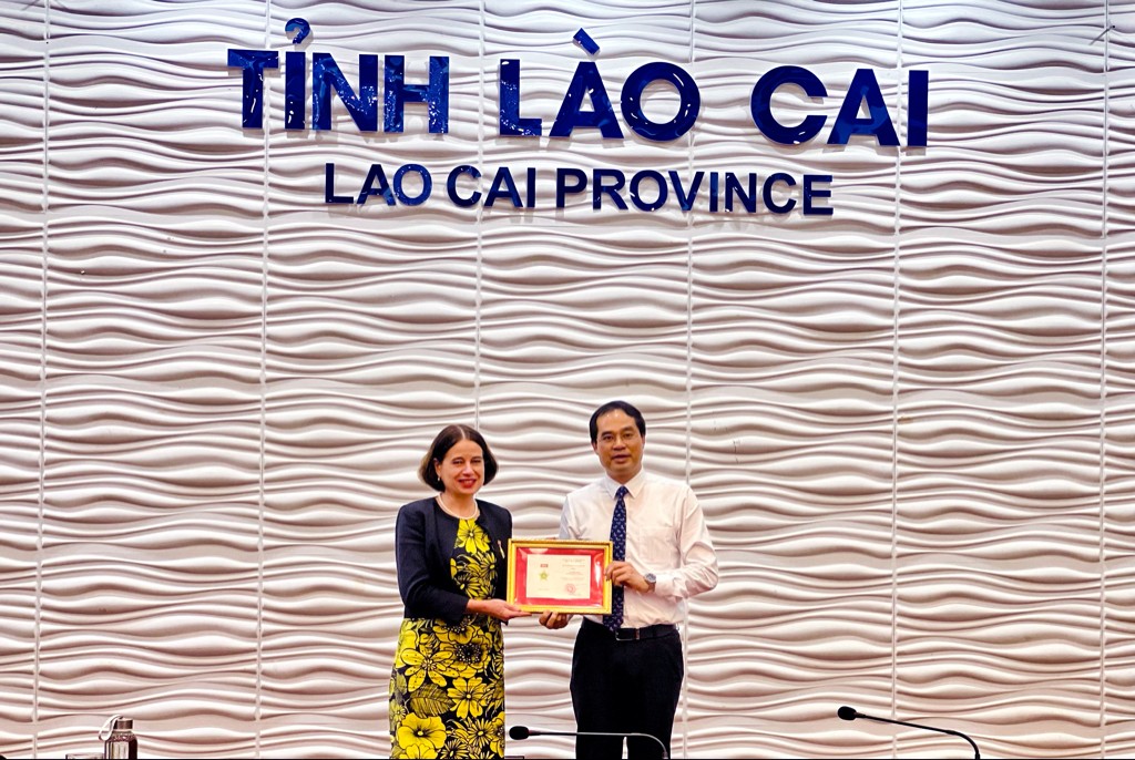 Australia tăng cường hỗ trợ các doanh nghiệp và cộng đồng tại Lào Cai