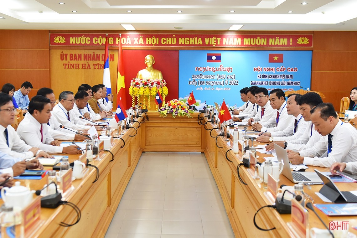 Thắt chặt quan hệ hữu nghị, hợp tác toàn diện giữa 2 tỉnh Hà Tĩnh và Savannakhet