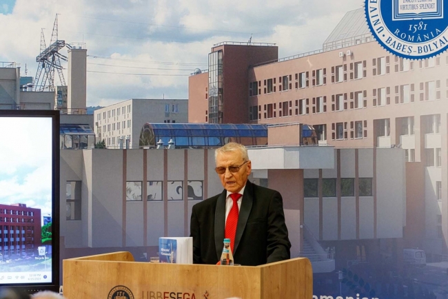 Giới thiệu cuốn sách "Việt Nam diệu kỳ" tại Romania