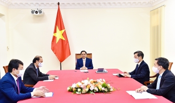 Việt Nam - Cuba nhất trí phối hợp đẩy nhanh các vấn đề liên quan đến vaccine phòng ngừa Covid-19 Việt Nam - Cuba nhất trí phối hợp đẩy nhanh các vấn đề liên quan đến vaccine phòng ngừa Covid-19