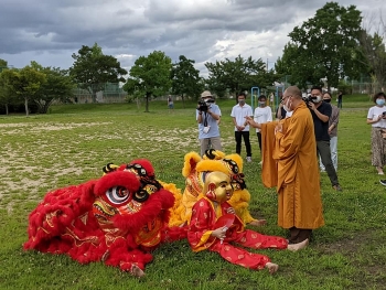 hoi huu nghi viet nam osaka ra mat doi lan osaka