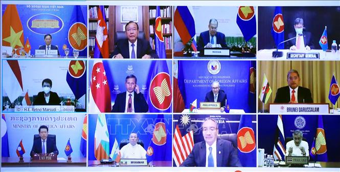 Bộ trưởng Ngoại giao các nước dự Hội nghị Bộ trưởng Ngoại giao đặc biệt ASEAN - Nga theo hình thức trực tuyến ngày 6/7 (Ảnh: TTXVN)