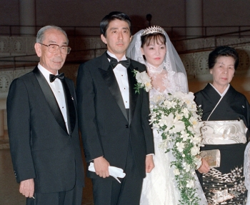 Những hình ảnh ấn tượng trong cuộc đời và sự nghiệp cựu Thủ tướng Abe Shinzo