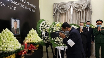 Cộng đồng người Việt Nam tại Campuchia tưởng niệm nguyên Tổng Bí thư Lê Khả Phiêu