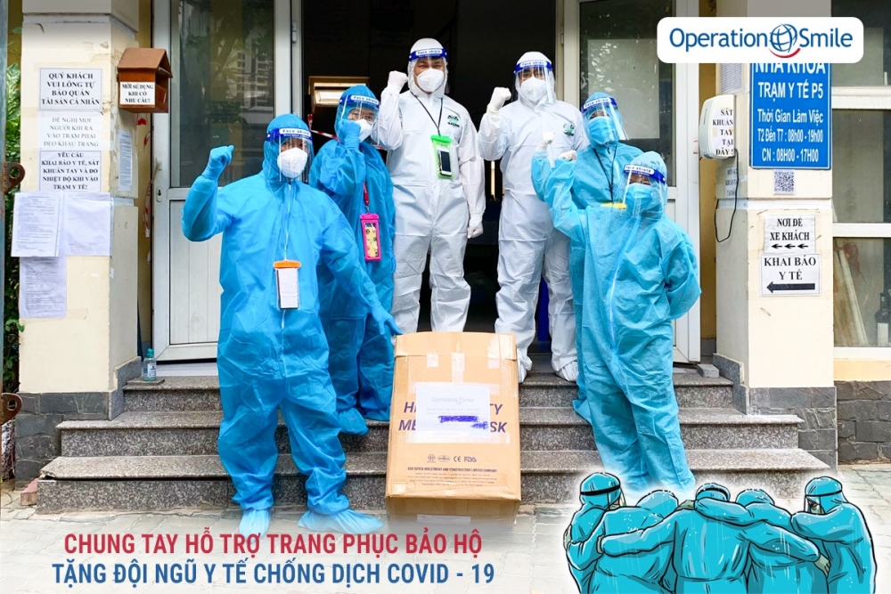 Operation Smile Việt Nam tổ chức quyên góp mua 3.000 vật phẩm bảo hộ chuyển đến TP.HCM