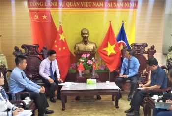 Thúc đẩy hợp tác giữa các địa phương Việt Nam với TP. Phòng Thành Cảng (Trung Quốc)