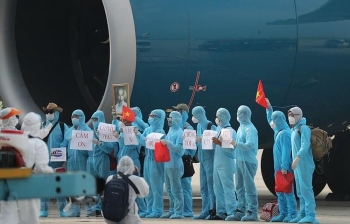 Hơn 3.000 lao động Việt Nam đi làm việc ở nước ngoài được đưa về nước