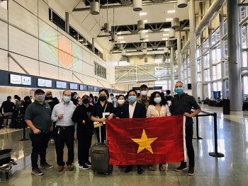 dua 270 cong dan viet nam tu uc va new zealand ve nuoc