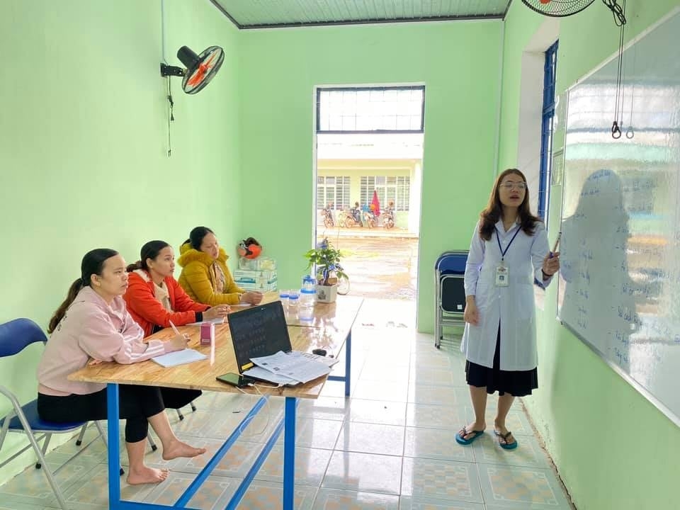 Tổ chức Trả lại tuổi thơ hỗ trợ phụ nữ mang thai có hoàn cảnh khó khăn tại Quảng Nam