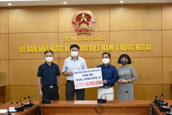 Uỷ ban Nhà nước về người Việt Nam ở nước ngoài: Cầu nối giữa kiều bào với đất nước trong đại dịch COVID-19