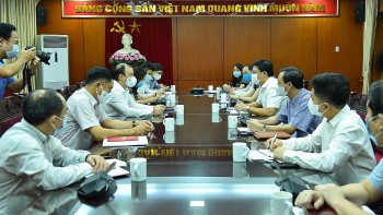 trien khai cong tac thong tin doi ngoai doi voi nguoi viet nam o nuoc ngoai