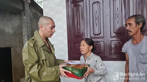 Phật giáo các tỉnh ủng hộ người dân vùng lũ miền Trung