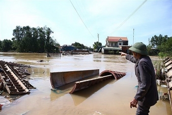 han quoc vien tro 300000 usd giup viet nam khac phuc thiet hai do mua lu o mien trung