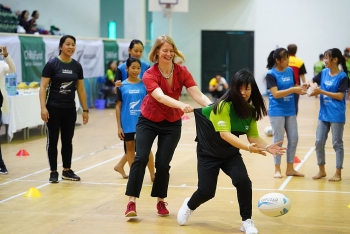 Đại sứ quán New Zealand, ChildFund mang sân chơi bóng bầu dục tới Việt Nam