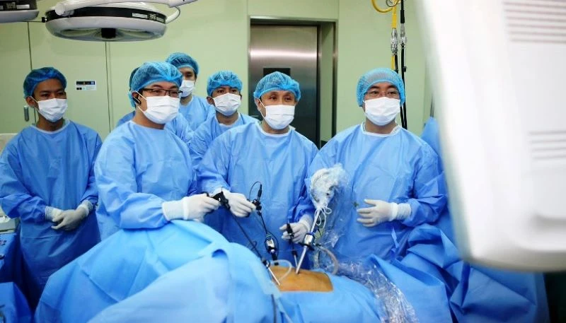 Việt Nam giành giải Nhất khu vực Đông Nam Á về phẫu thuật nội soi cắt đại trực tràng
