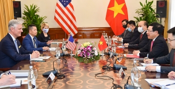 Hoa Kỳ ủng hộ Việt Nam mạnh, độc lập, thịnh vượng, đóng vai trò ngày càng quan trọng tại khu vực Hoa Kỳ ủng hộ Việt Nam mạnh, độc lập, thịnh vượng, đóng vai trò ngày càng quan trọng tại khu vực