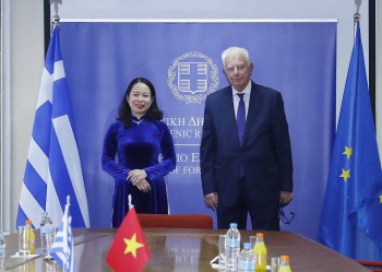 Việt Nam coi trọng và mong muốn tăng cường quan hệ hữu nghị, hợp tác nhiều mặt với Hy Lạp