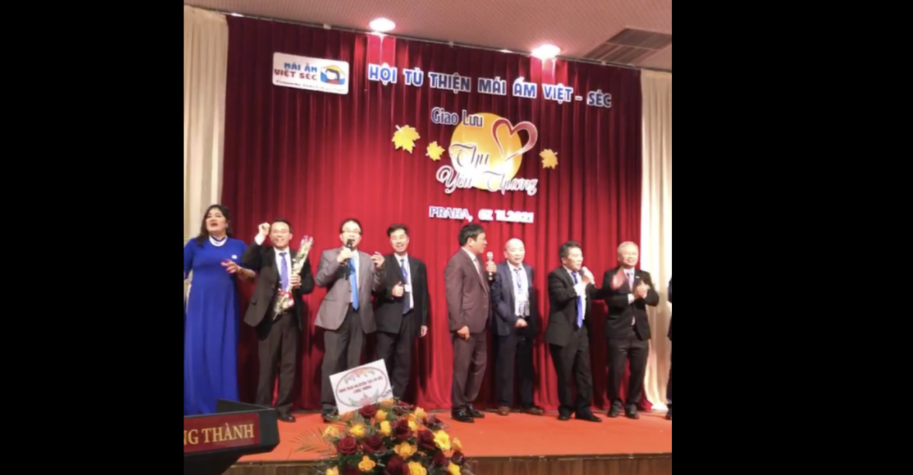 Hội “Mái ấm Việt-Séc” lan toả hoạt động từ thiện trong đêm giao lưu 