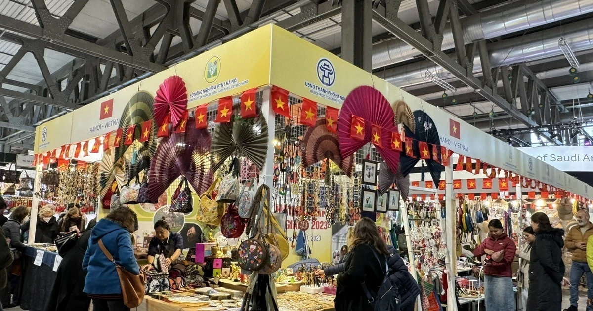 Hàng Việt Nam được đánh giá cao tại Hội chợ Thủ công mỹ nghệ quốc tế Artigiano