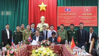 Tăng cường công tác biên giới Việt Nam – Lào