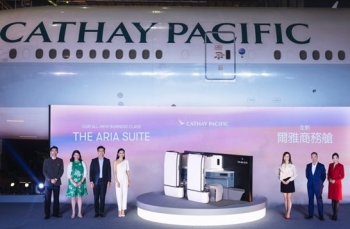 cathay pacific gioi thieu aria suite mot trai nghiem hang khong moi me