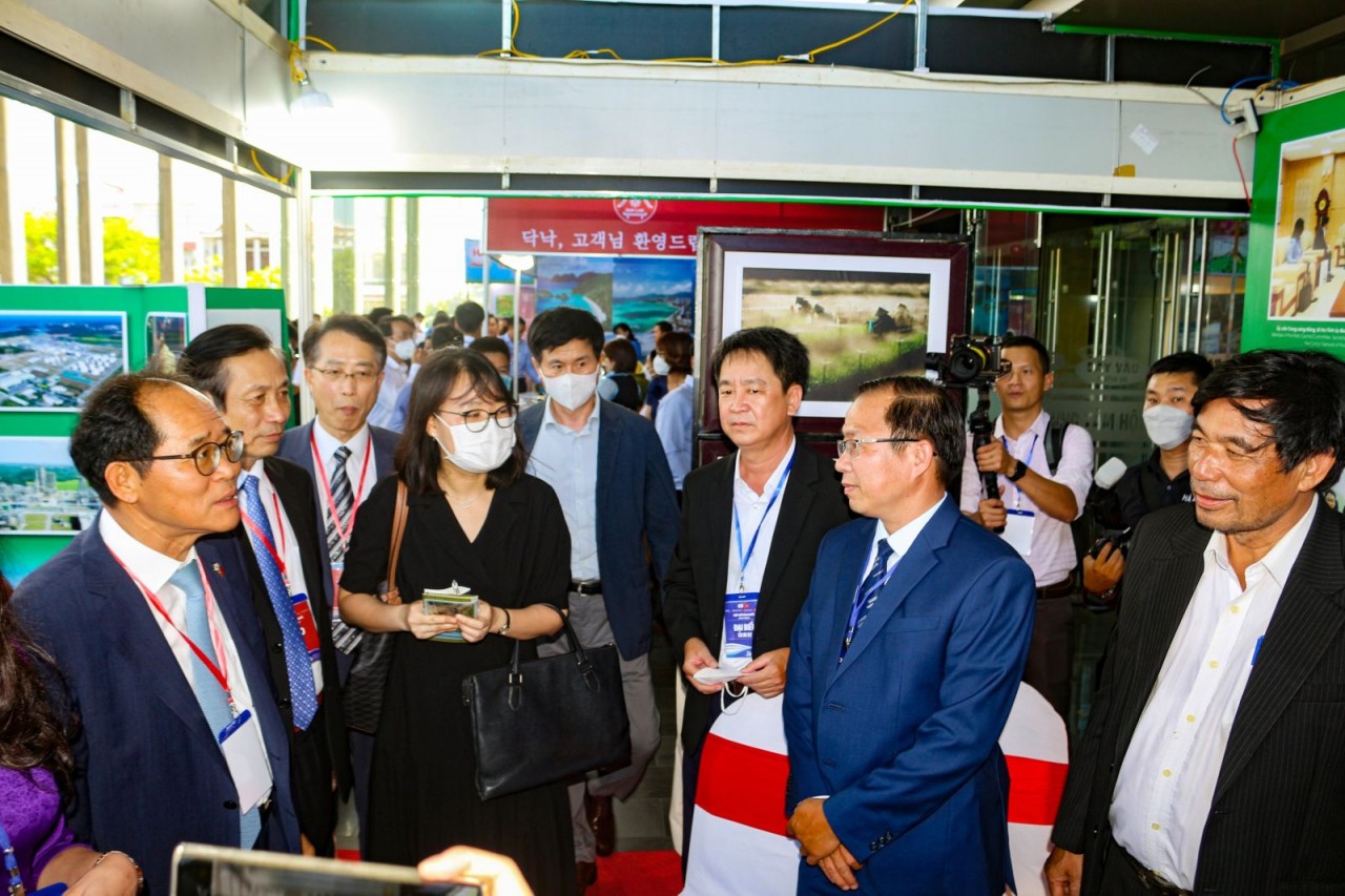 42 gian hàng tham gia sự kiện “Gặp gỡ Hàn Quốc năm 2022” tại Bình Định